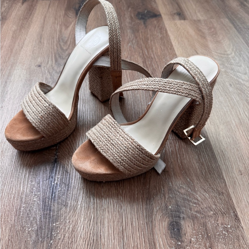 House of Harlow 1960 Natural Woven Platform Sandal with Ankle Strap - Picture 5 of 5